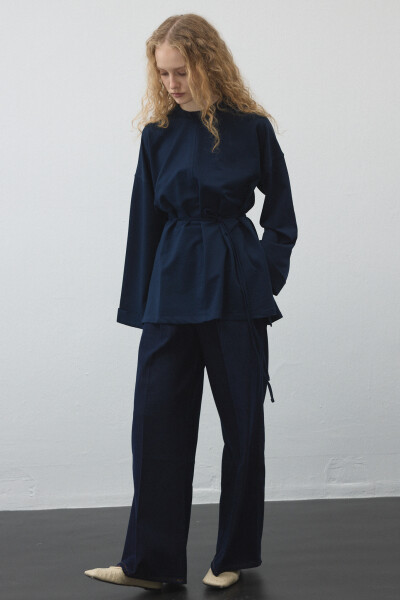 Lacivert Yırtmaçlı Oversize Sweatshirt 
