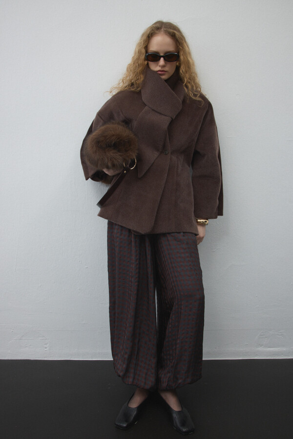 Acı Kahve Belden Oturmalı Seyyar Atkılı Ceket - KUAD