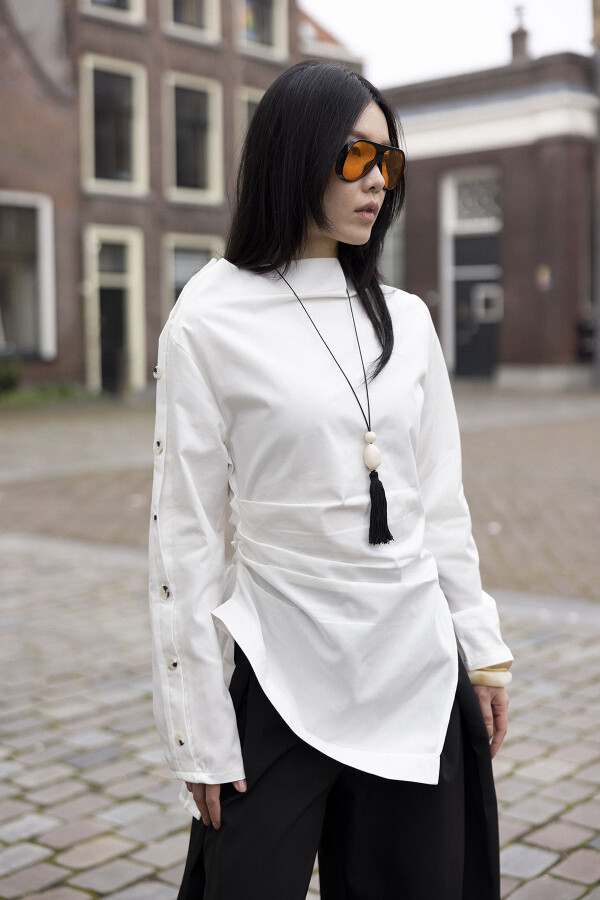 Ekru Asimetrik Gabardin Gömlek - KUAD